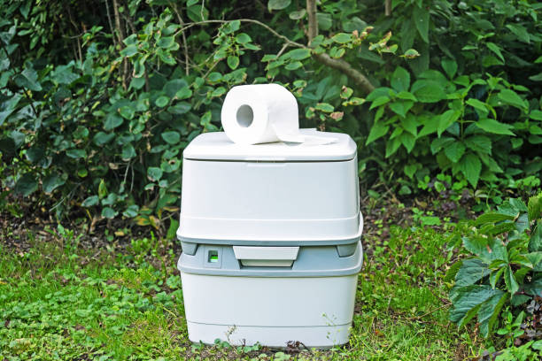 Best Porta potty rental near me  in Omak, WA