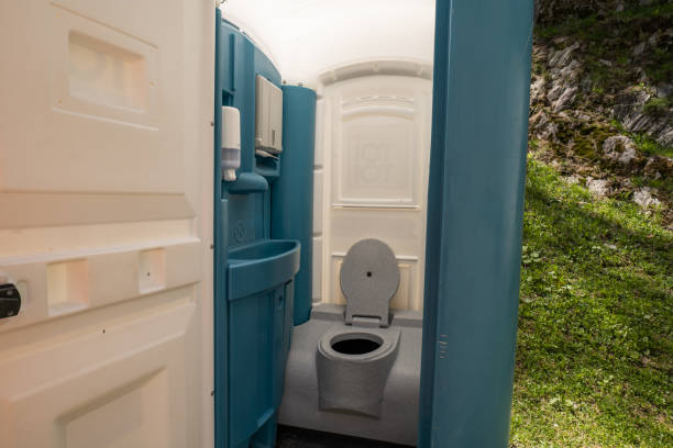 Portable Toilet Options We Offer in Omak, WA