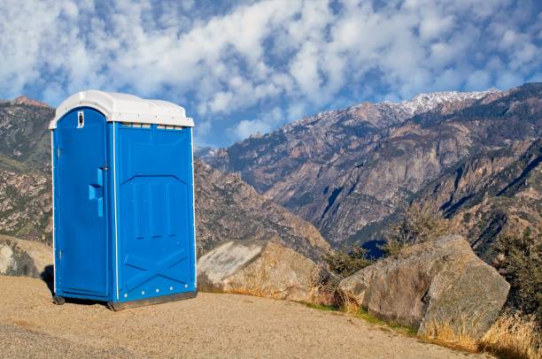 Best Portable restroom trailer rental  in Omak, WA